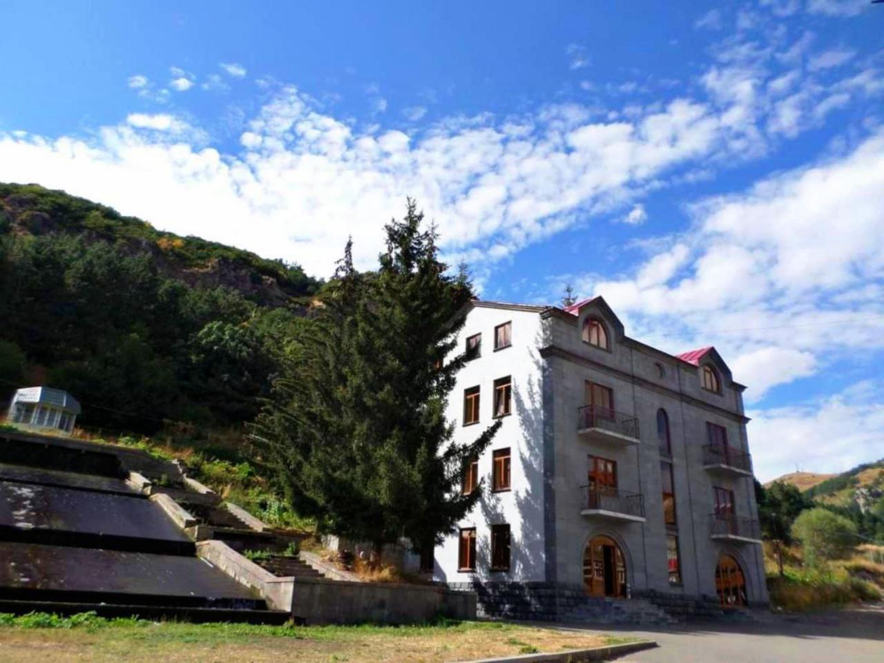 Jermuk Villa Imperial Buitenkant foto